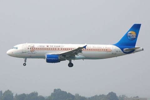 OO-TCJ - A320-214 - Thomas Cook Airlines Belgium - LGG - 26-08-2007