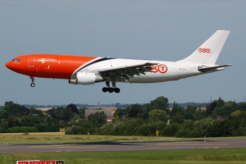OO-TZA - A300B4-203 - TNT Airways - LGG - 15-07-2007