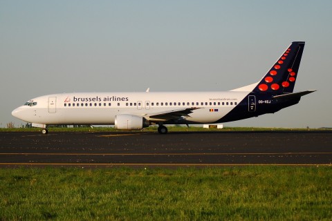 OO-VEJ - 737-405 - Brussels Airlines - BRU - 01-05-2007