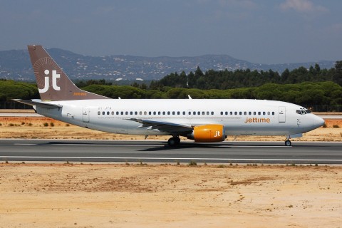 OY-JTA - 737-33A - JetTime - FAO - 31-08-2007b