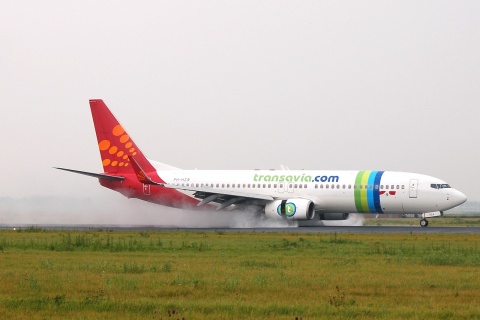 PH-HZR - 737-86N(WL) - Transavia - AMS - 12-08-2007