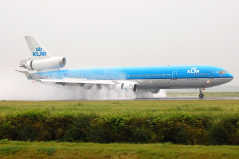 PH-KCI - MD-11 - KLM Royal Dutch Airlines - AMS - 12-08-2007b