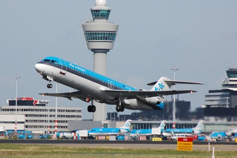 PH-KLJ - Fokker 100 - KLM Cityhopper - AMS - 10-03-2007