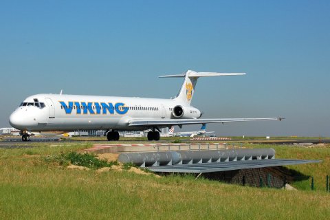 SE-RDI - MD-83 - Viking Airlines - CDG - 05-08-2007