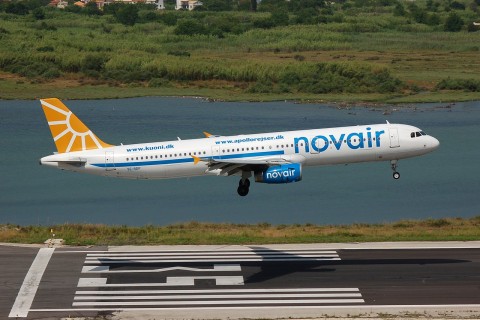 SE-RDP - A321-231 - Novair - CFU - 27-06-2007
