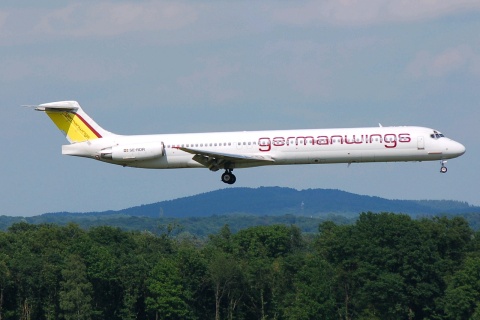 SE-RDR - MD-82 - Germanwings - CGN - 18-05-2007c