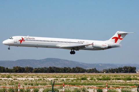 SE-RDV - MD-83 - Fly Nordic - FAO - 02-09-2007