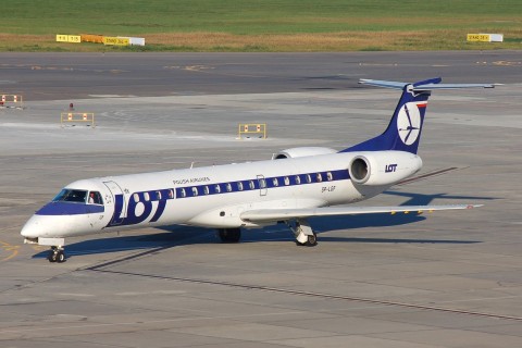 SP-LGF - ERJ-145MP - LOT _ Polish Airlines - WAW - 20-09-2007