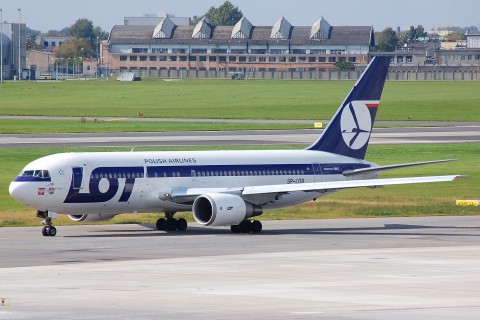 SP-LOB - 767-25D(ER) - LOT _ Polish Airlines - WAW - 20-09-2007