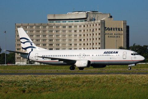 SX-RGR - 737-43Q - Aegean Airlines - CDG - 05-08-2007