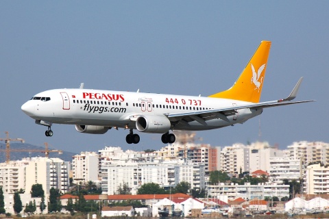 TC-AAK - 737-8FH(WL) - Pegasus - FAO - 02-09-2007