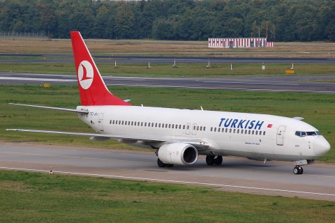 TC-JFJ - 737-8F2 - Turkish Airlines - TXL - 30-09-2007