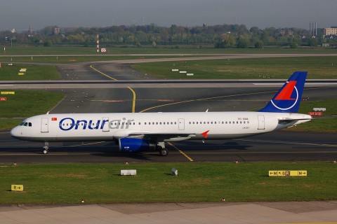 TC-OAL - A321-231 - Onur Air - DUS - 14-04-2007