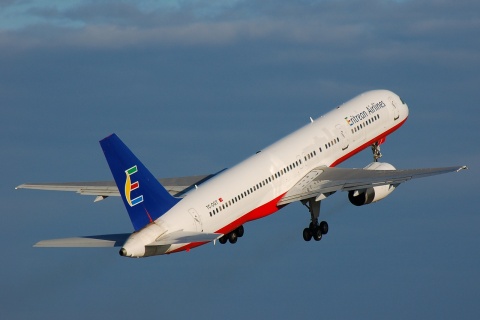 TC-OGT - 757-256 - Eritrean Airlines - FRA - 07-07-2007b