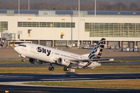 TC-SKD - 737-4Q8 - Sky Airlines - BRU - 14-01-2007a