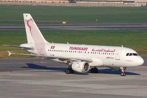 TS-IMK - A319-114 - Tunisair - WAW - 20-09-2007