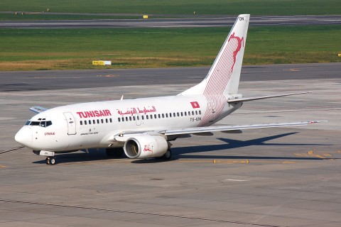 TS-ION - 737-6H3 - Tunisair - WAW - 20-09-2007b