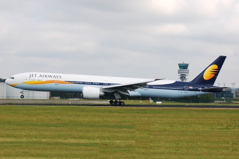VT-JED - 777-35R(ER) - Jet Airways - BRU - 11-08-2007