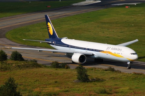 VT-JED - 777-35R(ER) - Jet Airways - BRU - 16-08-2007
