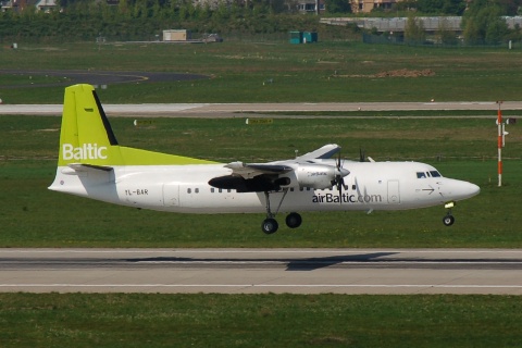 YL-BAR - Fokker 50 - Air Baltic - DUS - 14-04-2007