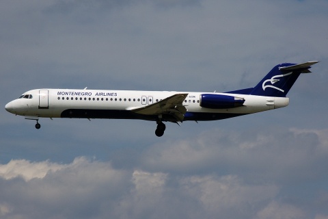 YU-AOM - Fokker 100 - Montenegro Airlines - FRA - 08-07-2007