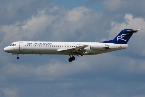YU-AOT - Fokker 100 - Montenegro Airlines - FRA - 07-07-2007