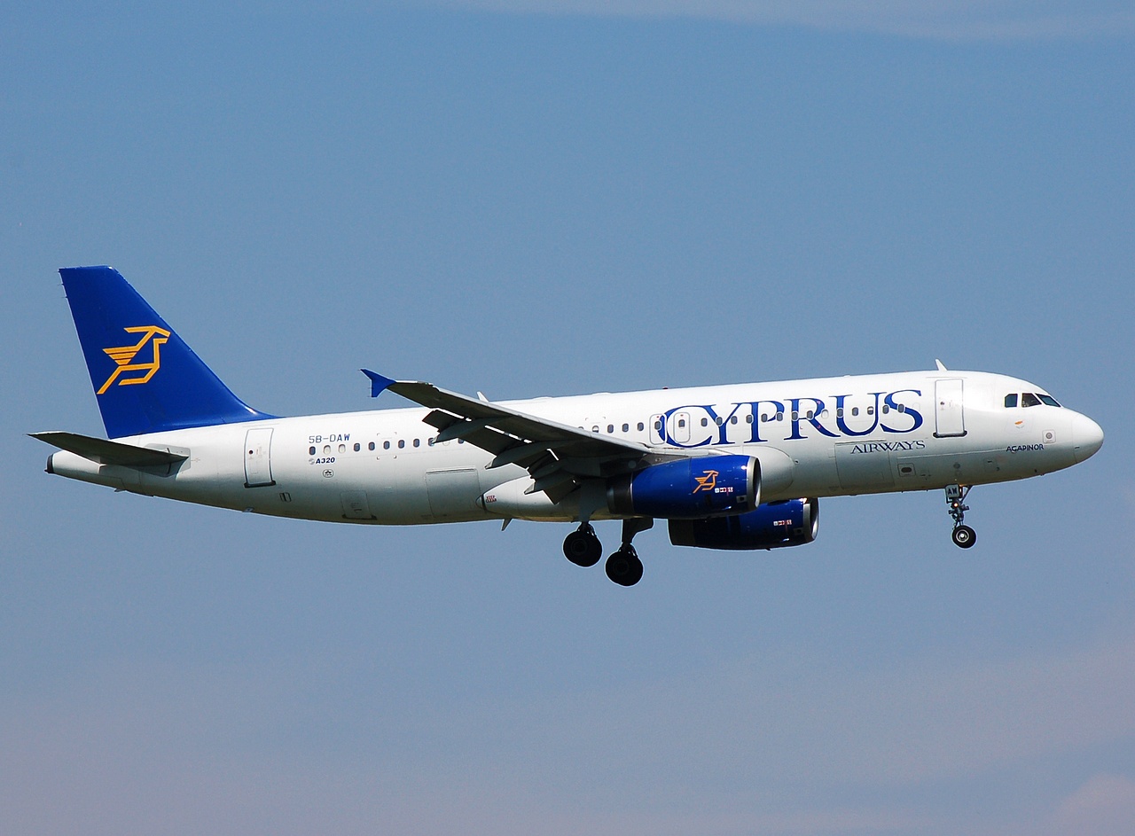 5B-DAW - A320-231 - Cyprus Airways - FCO - 10-06-2008