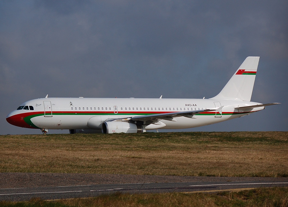 A4O-AA - A320-232 - Oman Royal Flight - STN - 04-03-2008