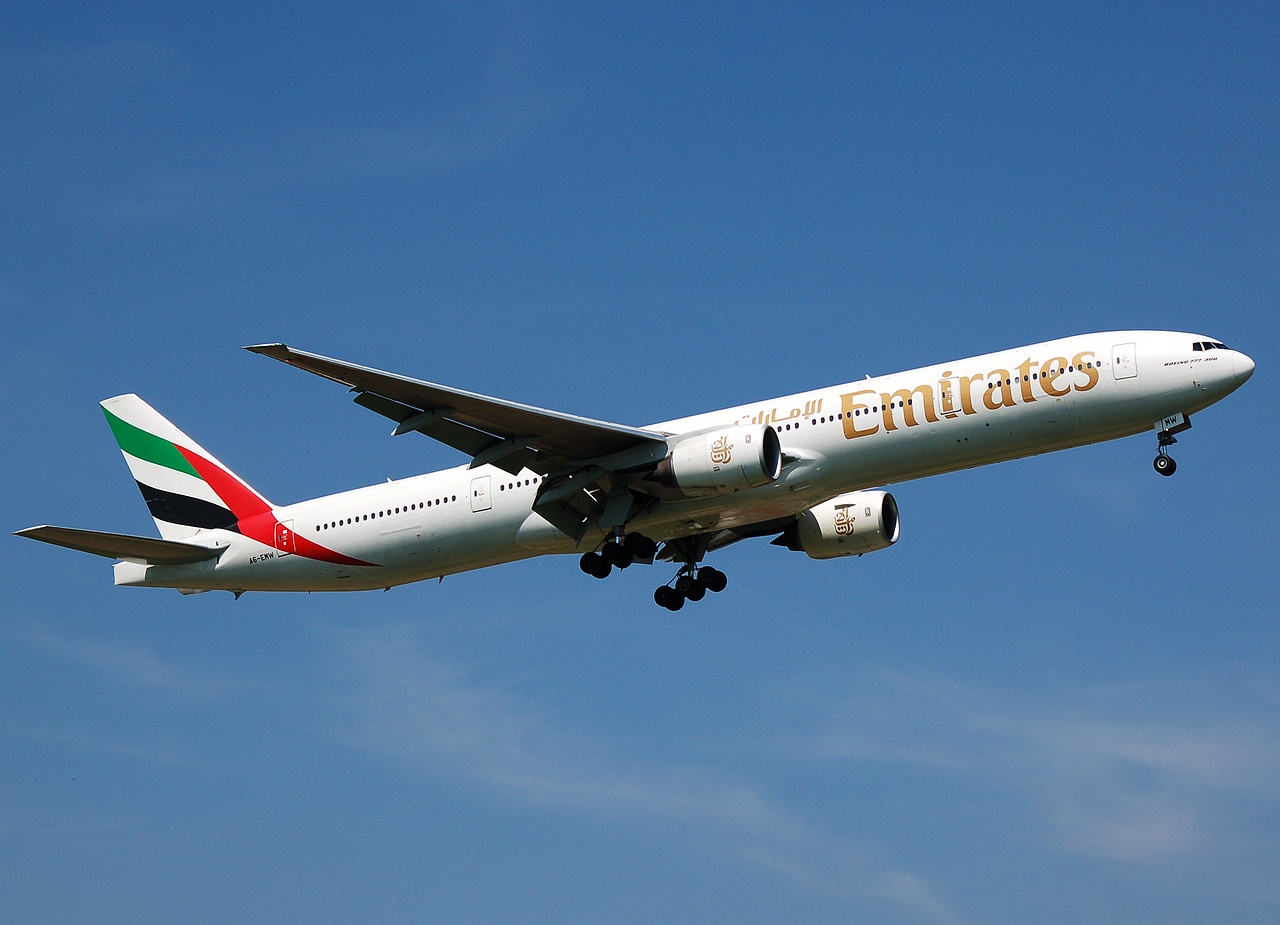 A6-EMW - 777-31H - Emirates - LHR - 12-05-2008