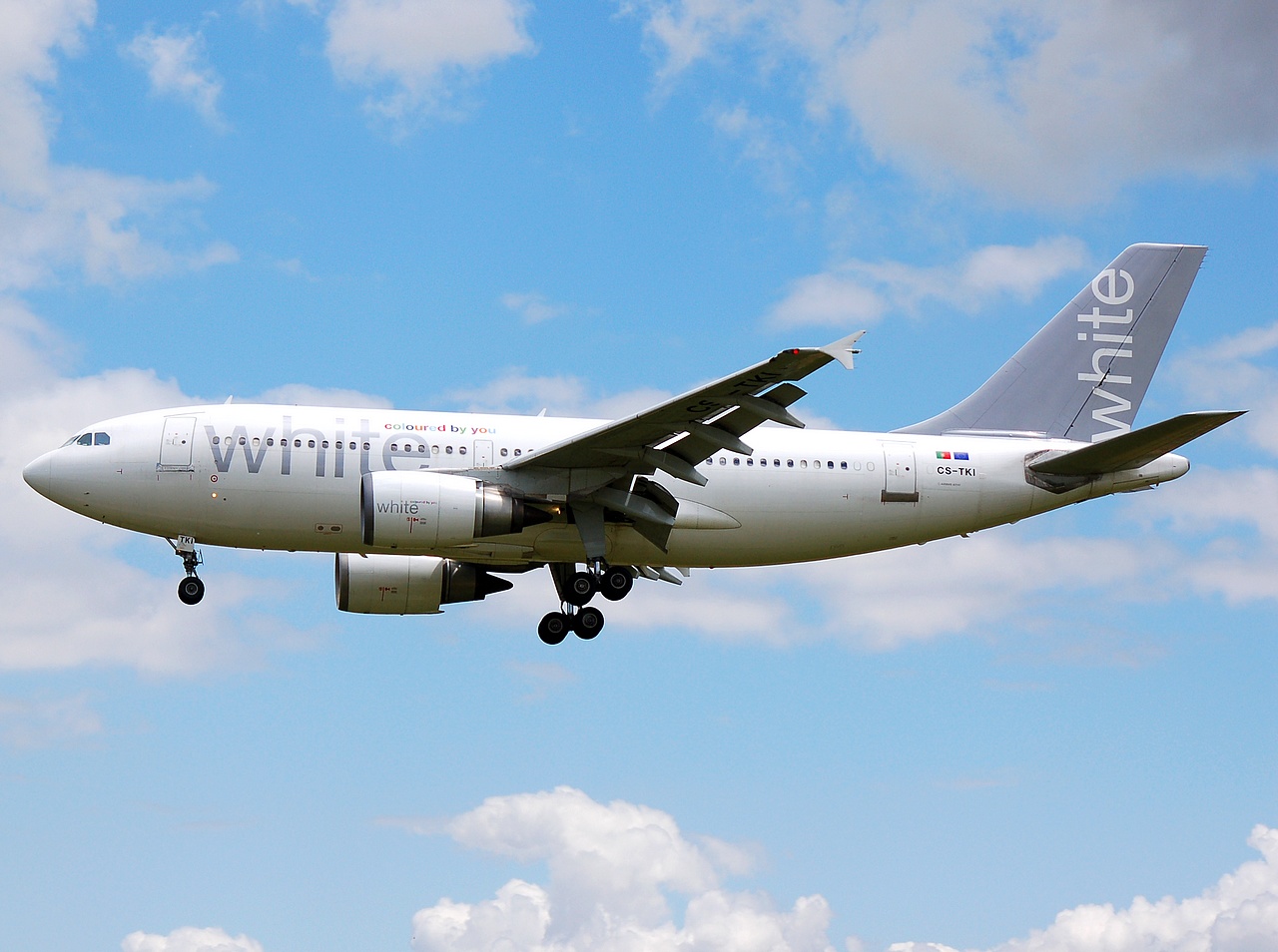 CS-TKI - A310-304 - White - LIS - 30-05-2008