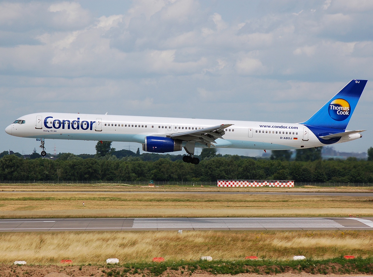 D-ABOJ - 757-330 - Condor - DUS - 06-07-2008