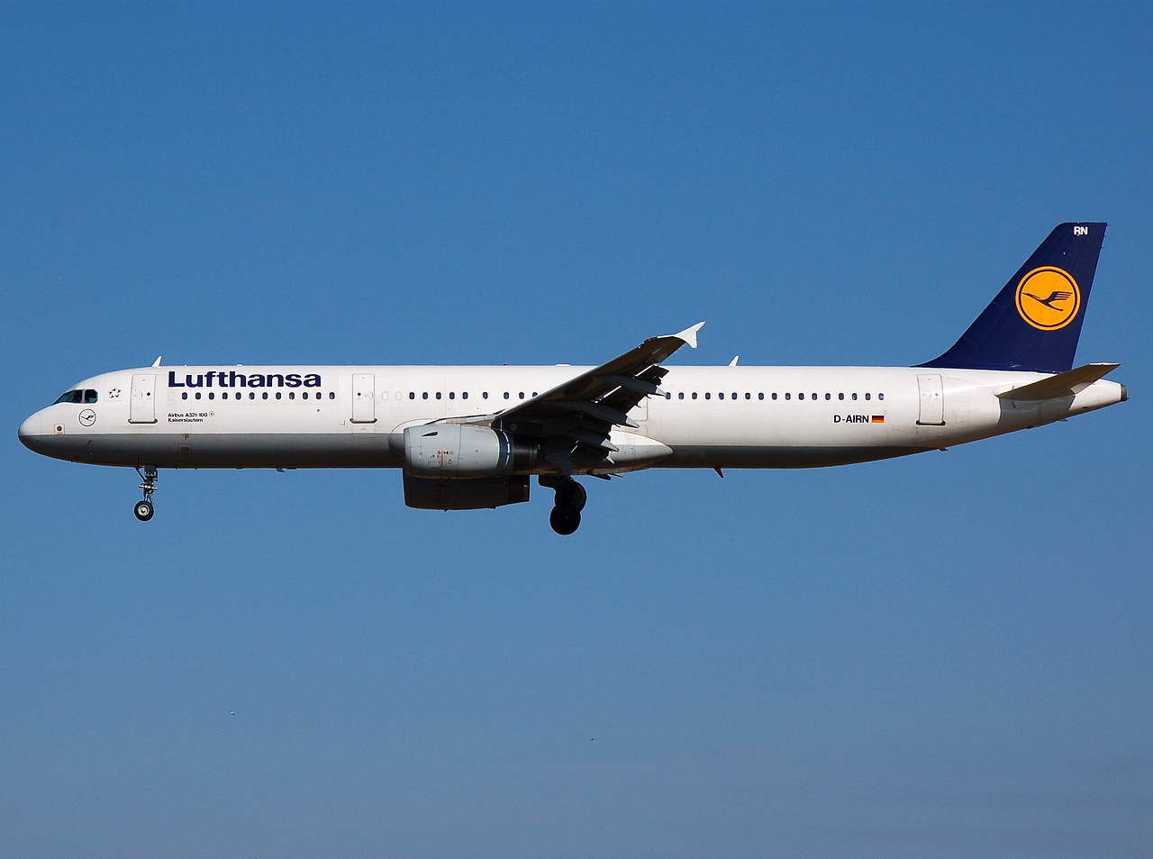 D-AIRN - A321-131 - Lufthansa - CPH - 18-06-2008