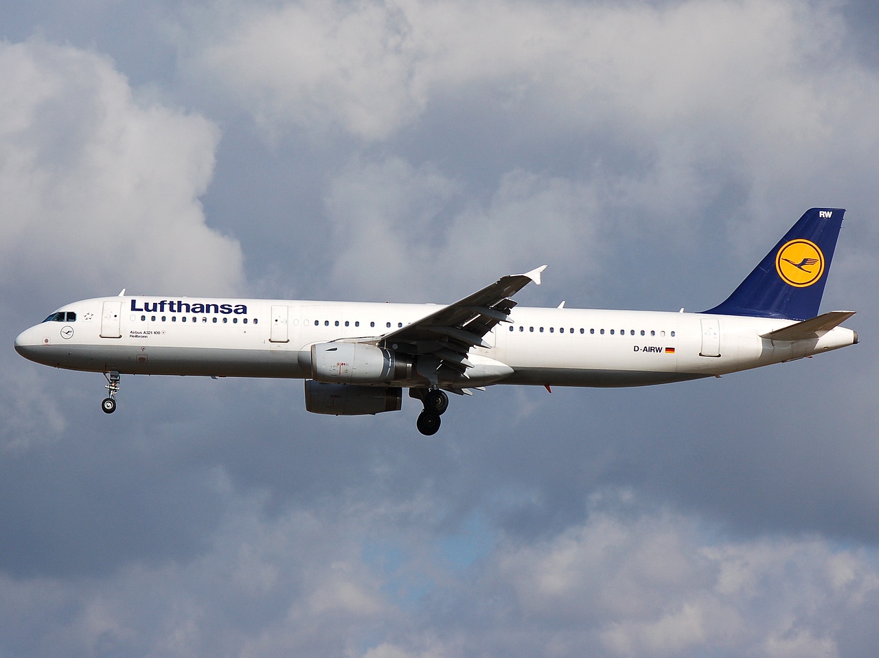 D-AIRW - A321-131 - Lufthansa - CPH - 20-06-2008