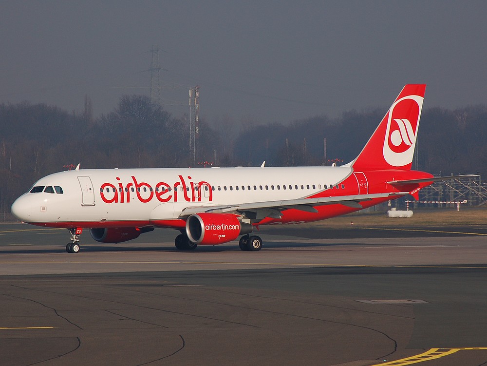 D-ALTC - A320-214 - Air Berlin - DUS - 18-02-2008b