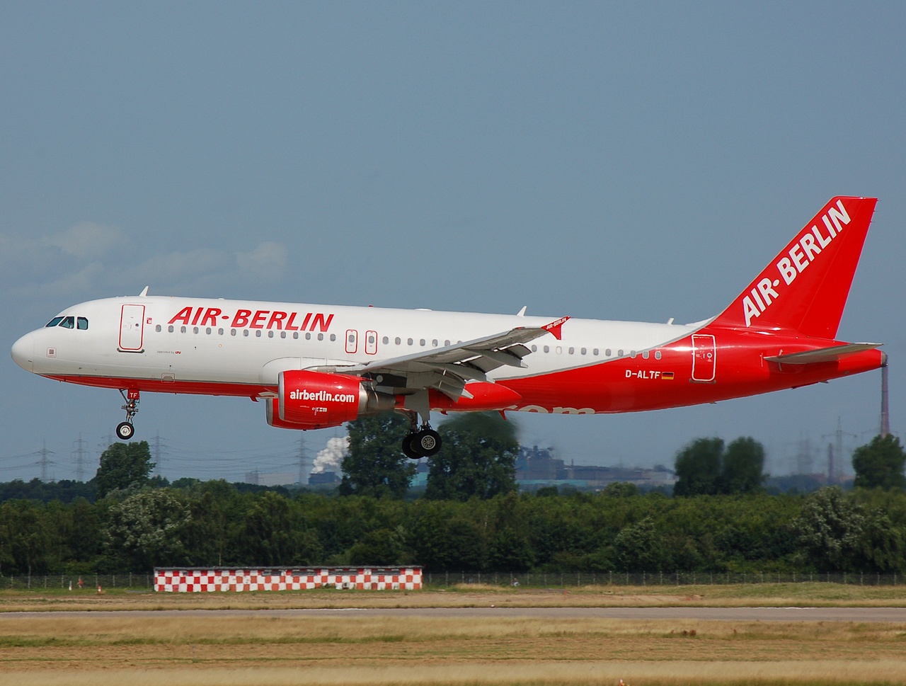 D-ALTF - A320-214 - Air Berlin - DUS - 06-07-2008