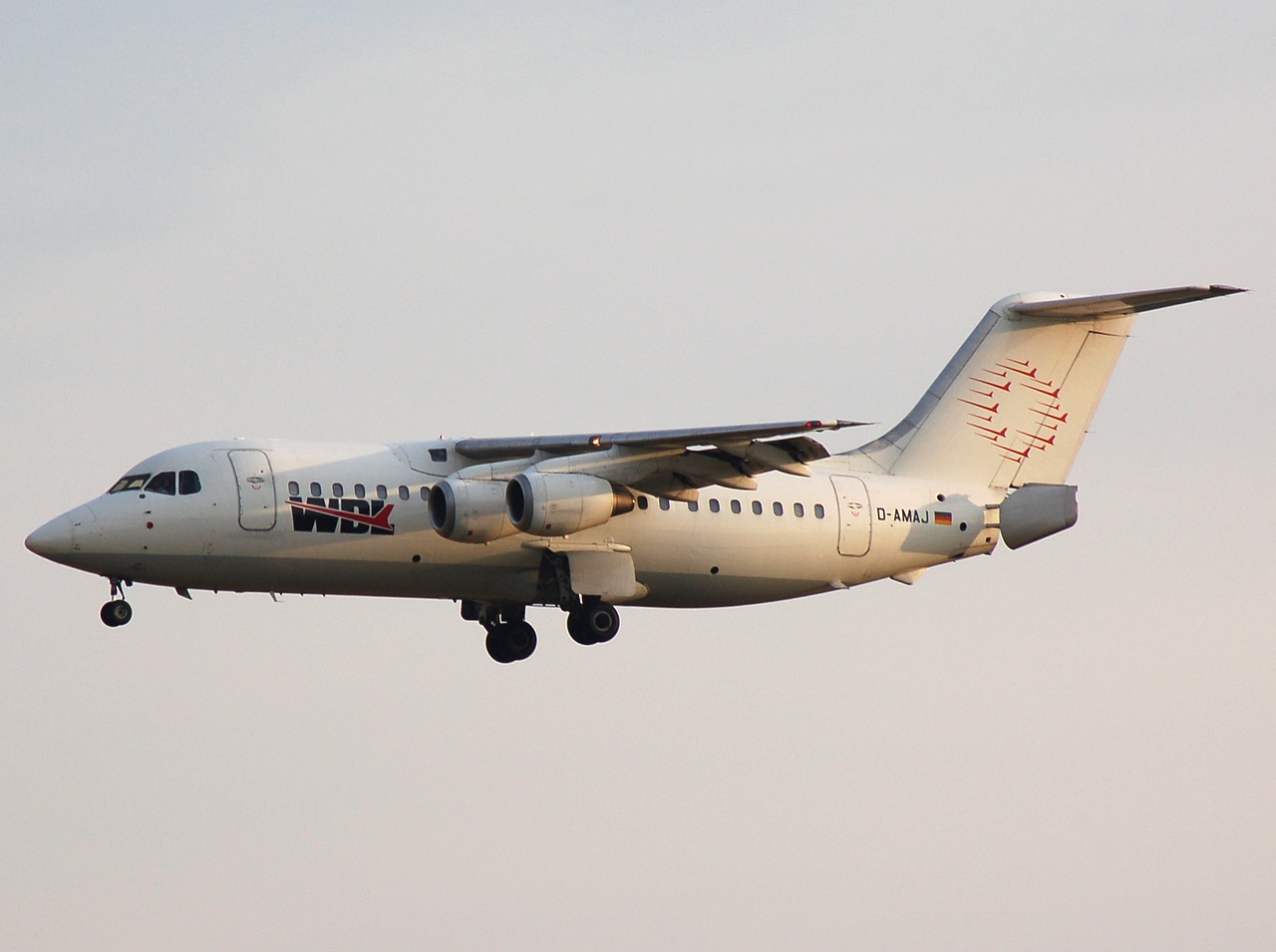 D-AMAJ - BAe 146-200 - WDL Aviation - BRU - 16-08-2008