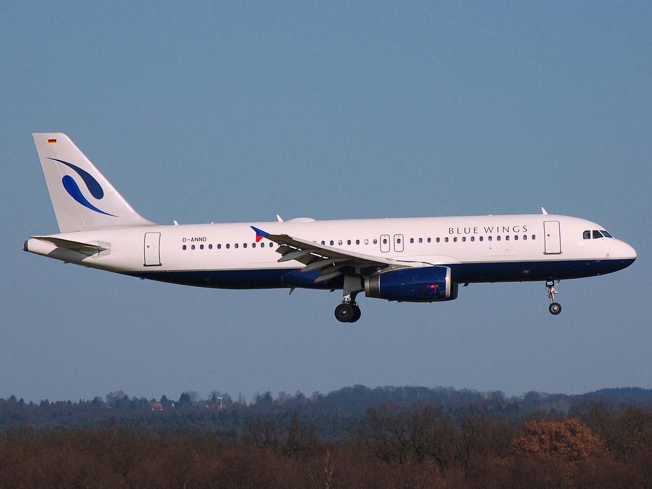 D-ANND - A320-232 - Blue Wings - CGN - 15-02-2008