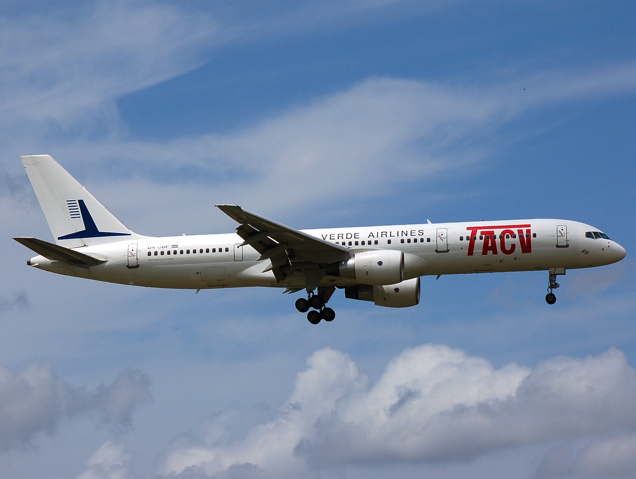 D4-CBP - 757-2Q8 - TACV Cabo Verde Airlines - LIS - 30-05-2008