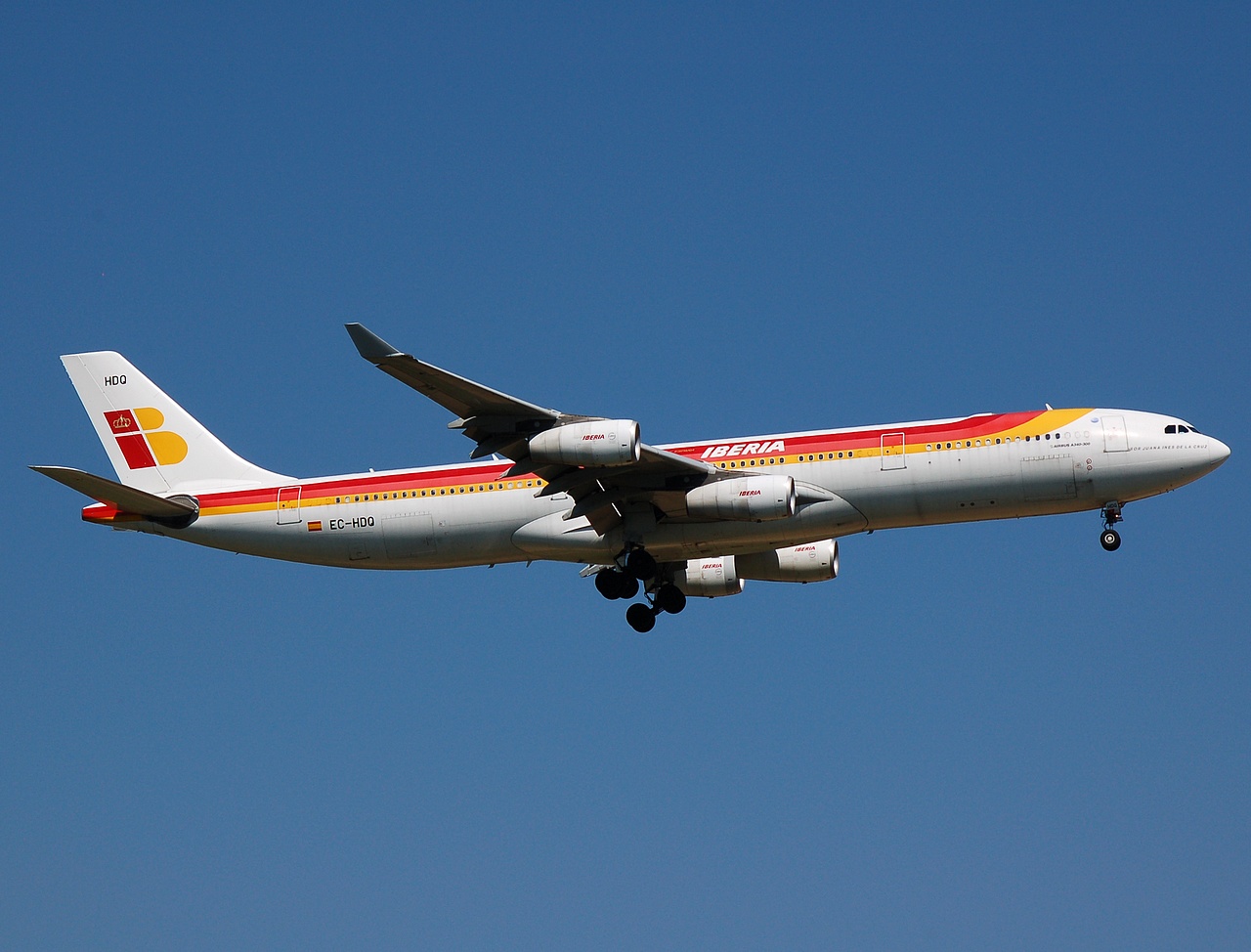EC-HDQ - A340-313 - Iberia - FRA - 11-05-2008
