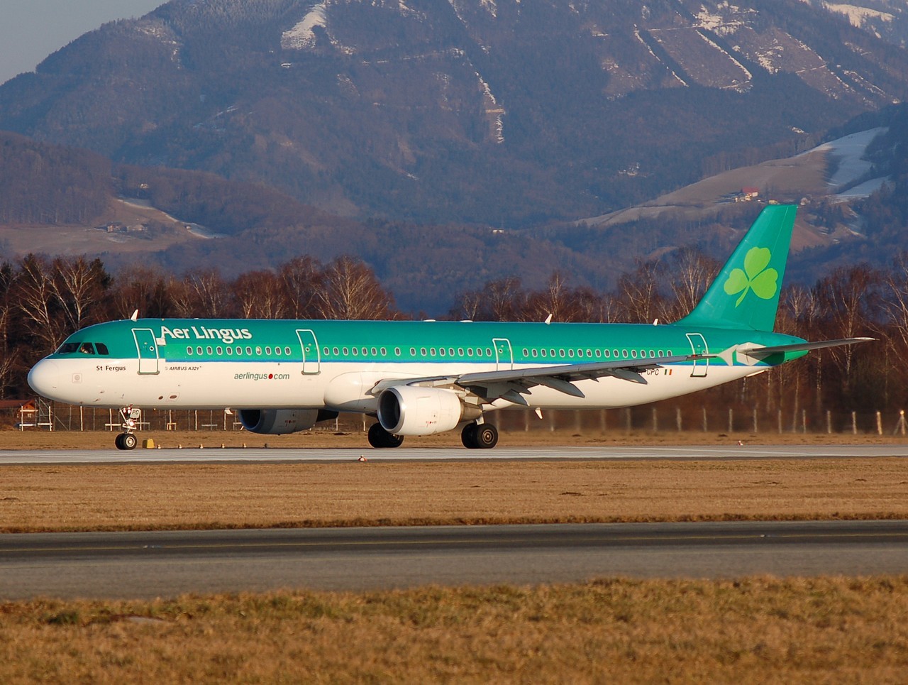 EI-CPC - A321-211 - Aer Lingus - SZG - 16-02-2008b