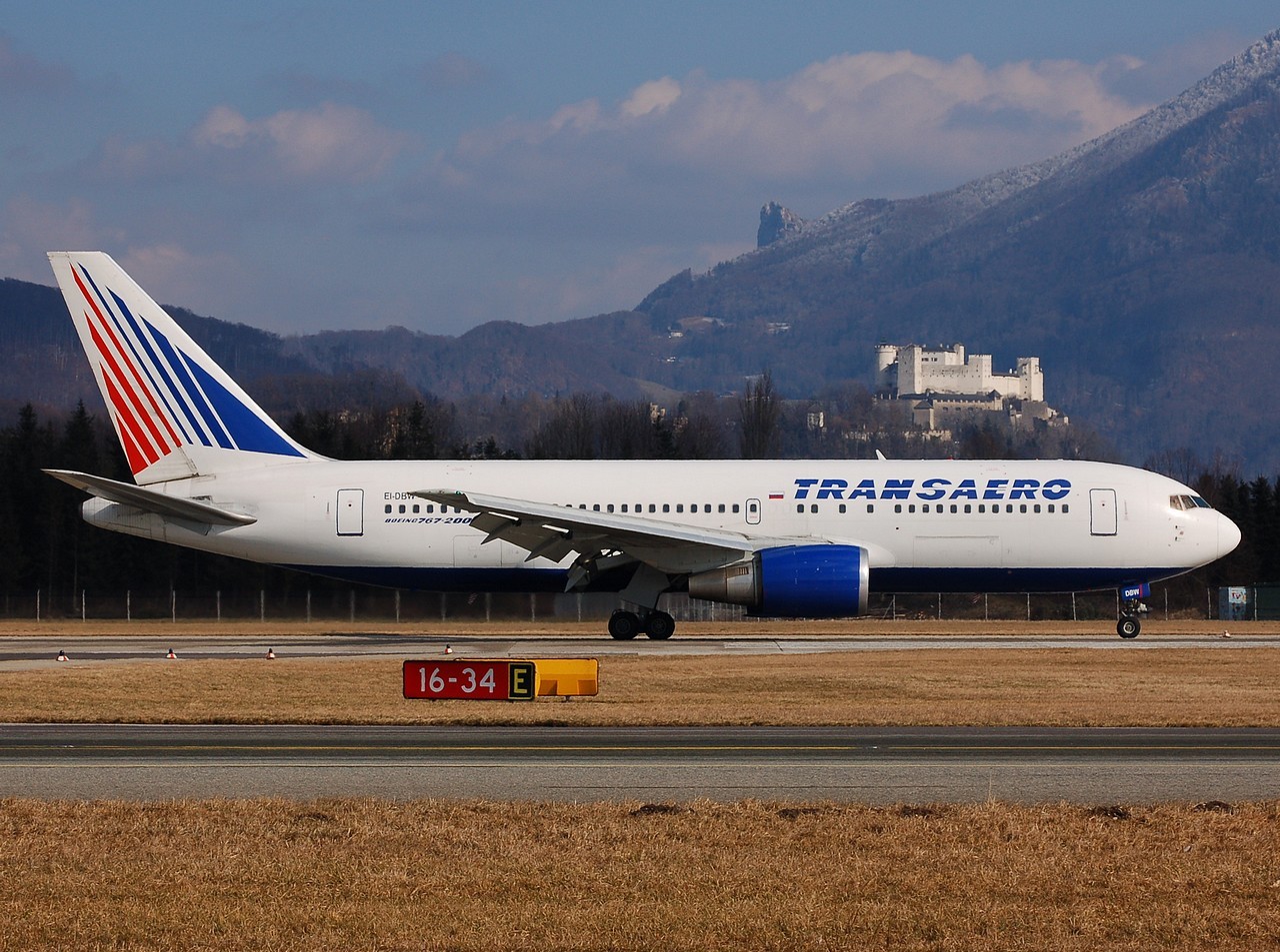 EI-DBW - 767-201(ER) - Transaero Airlines - SZG - 16-02-2008