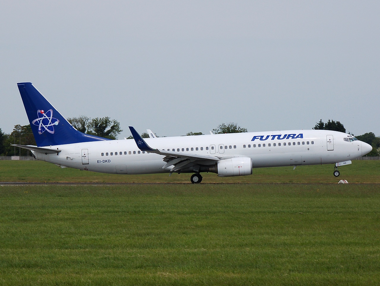 EI-DKD - 737-86N(WL) - Futura International - DUB - 21-05-2008