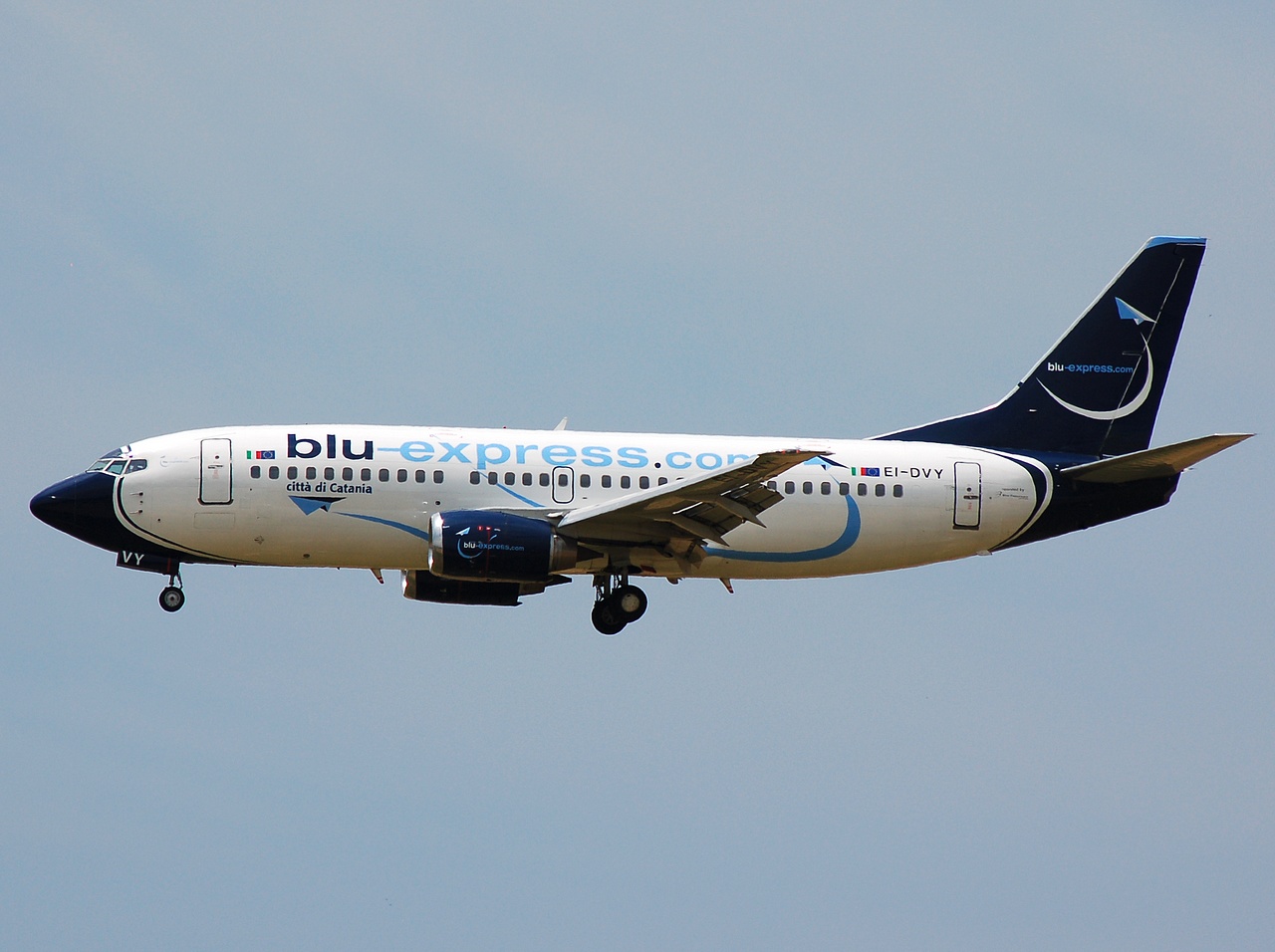 EI-DVY - 737-36Q - BluExpress - FCO - 10-06-2008