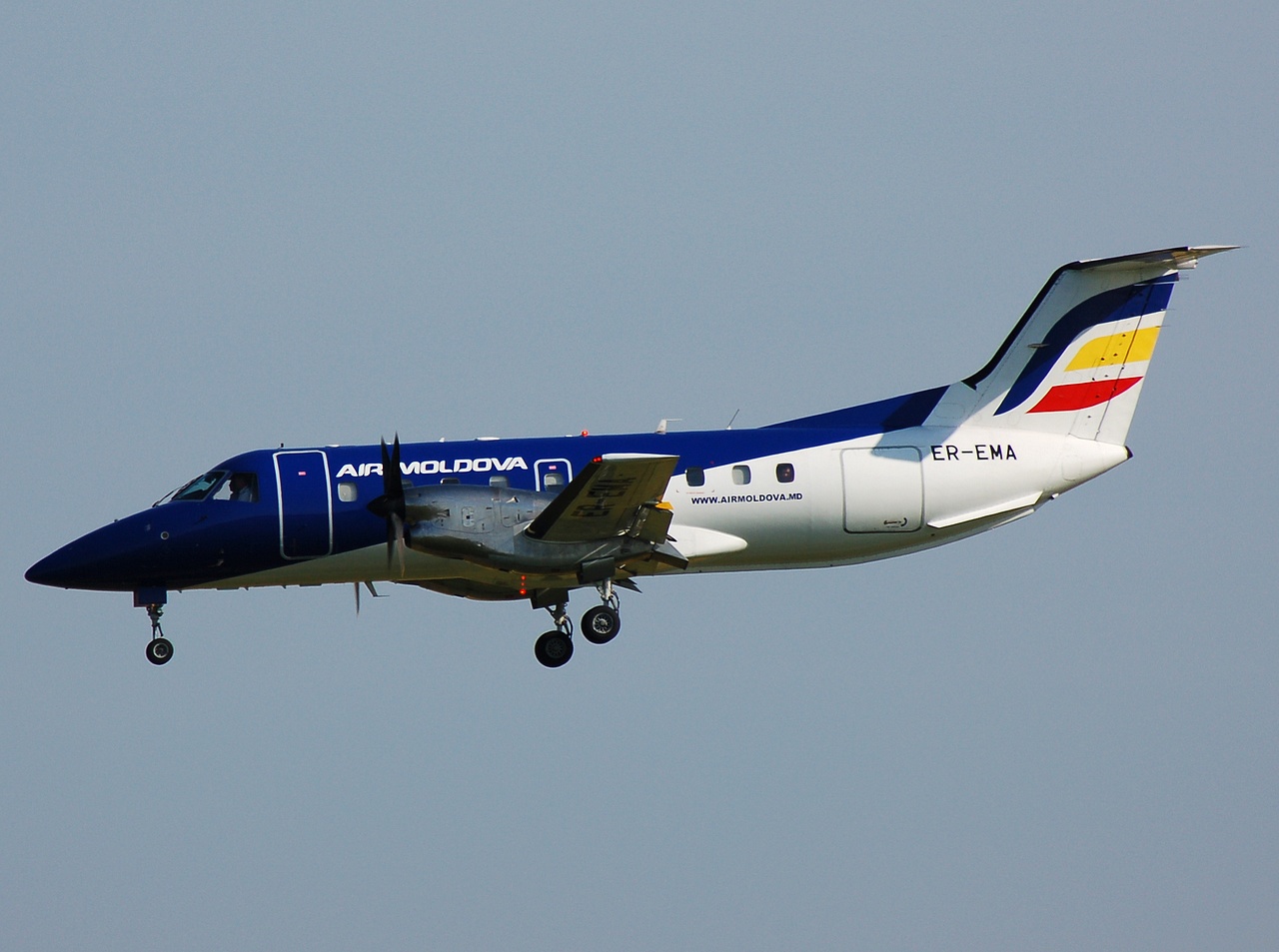 ER-EMA - EMB-120RT - Air Moldova - PRG - 01-07-2008