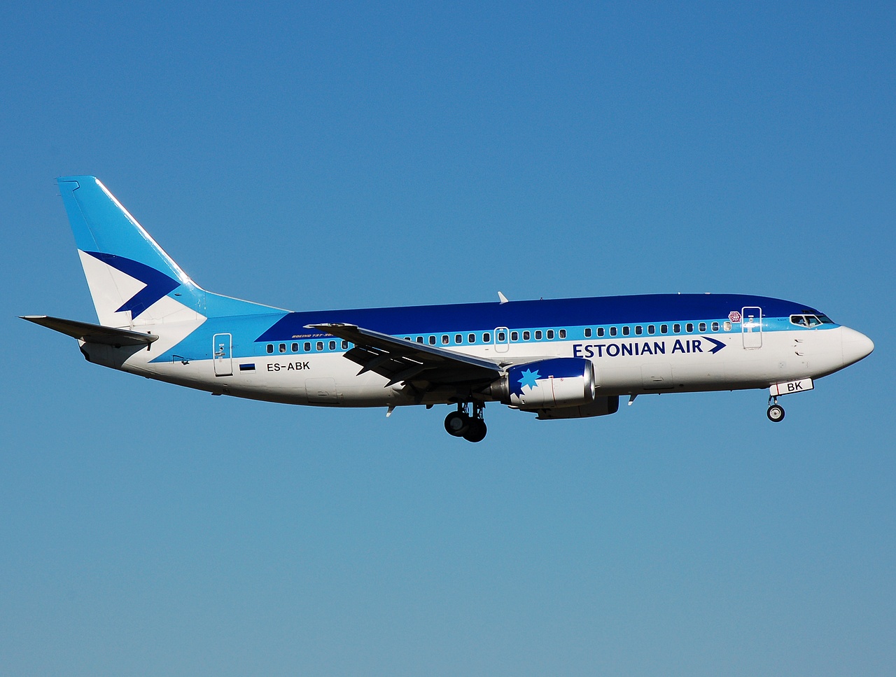 ES-ABK - 737-36N - Estonian Air - OSL - 25-06-2008