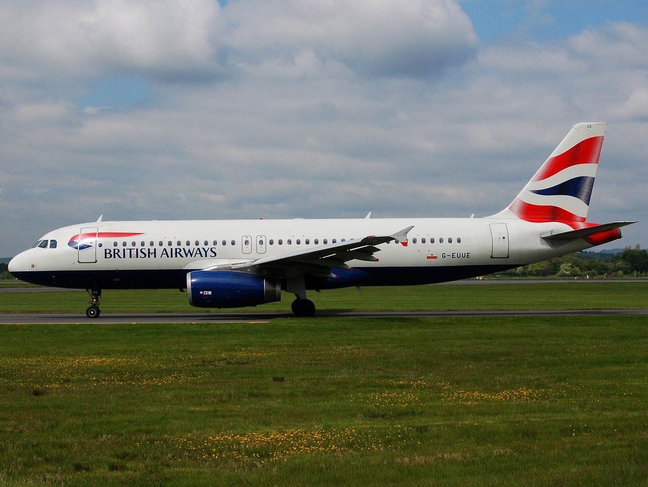 G-EUUE - A320-232 - British Airways - GLA - 15-06-2008