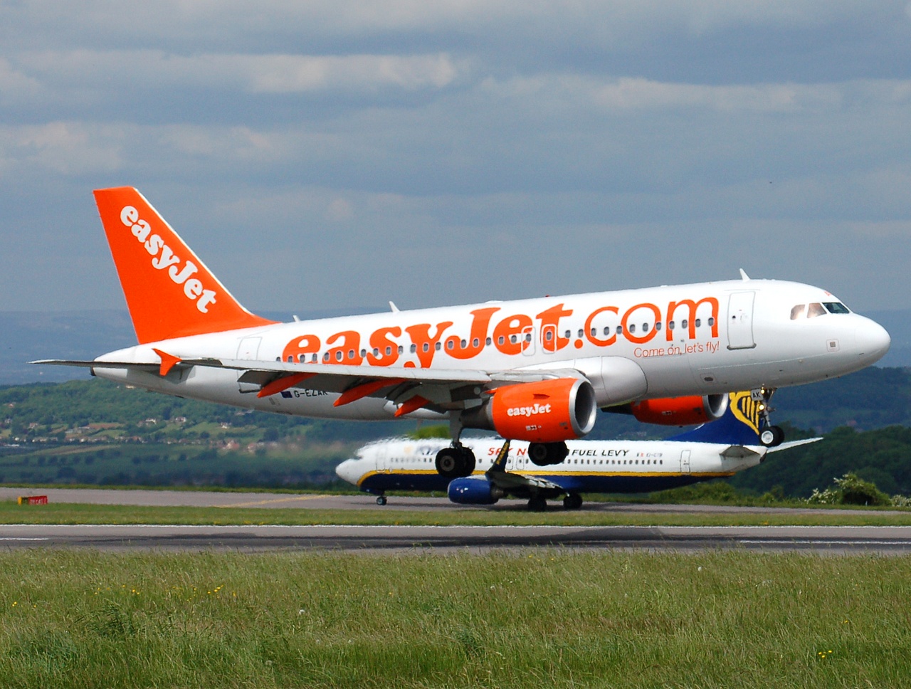 G-EZAK - A319-111 - easyJet - BRS - 19-05-2008
