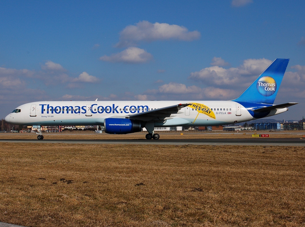 G-FCLA - 757-28A - Thomas Cook Airlines - SZG - 16-02-2008