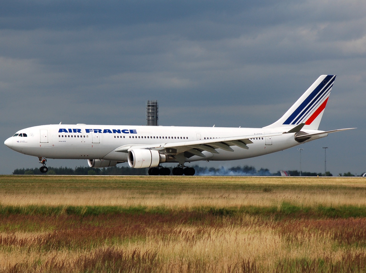 G-GZCN - A330-203 - Air France - CDG - 09-07-2008