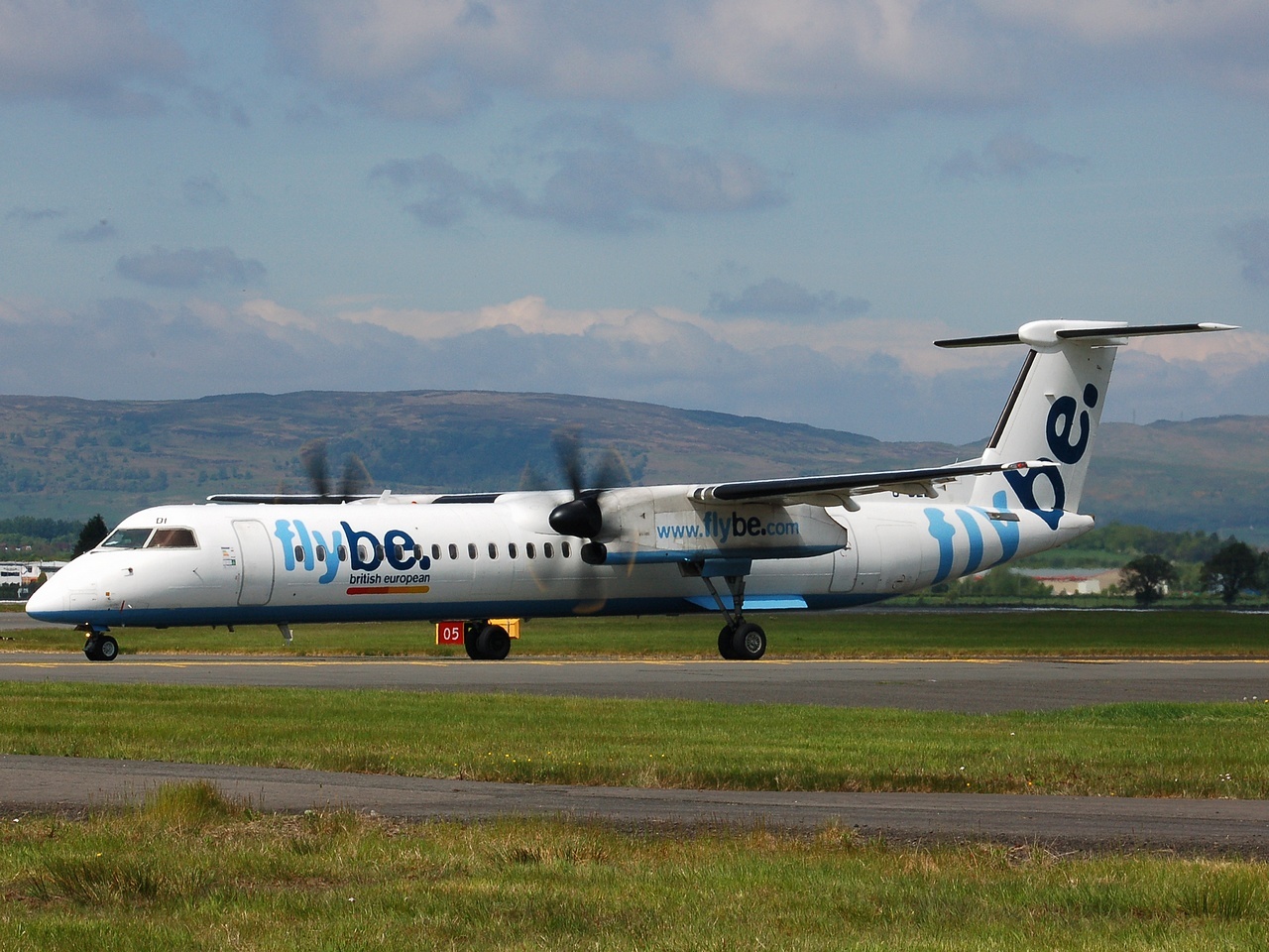 G-JEDI - DHC-8-402Q - Flybe - GLA - 16-05-2008